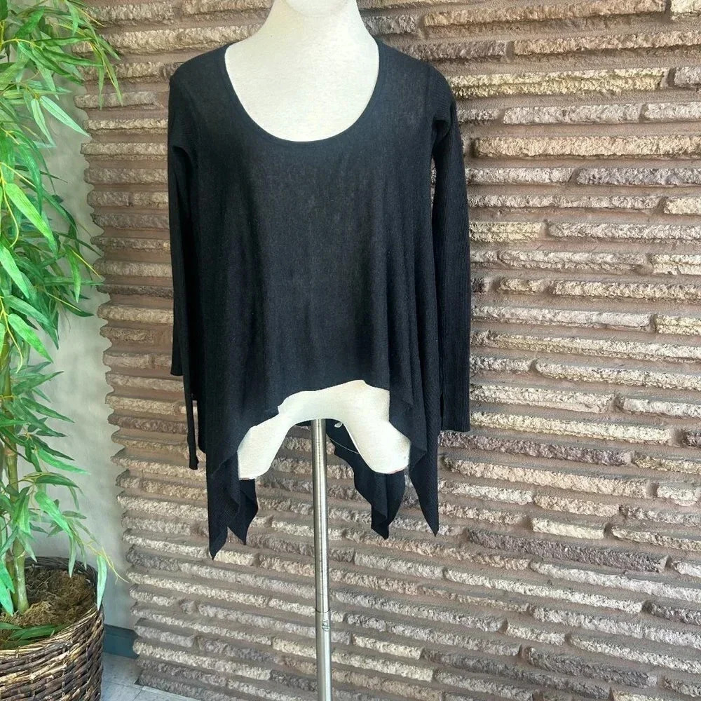 Lululemon Black Heather Enlightened Pullover Sweater